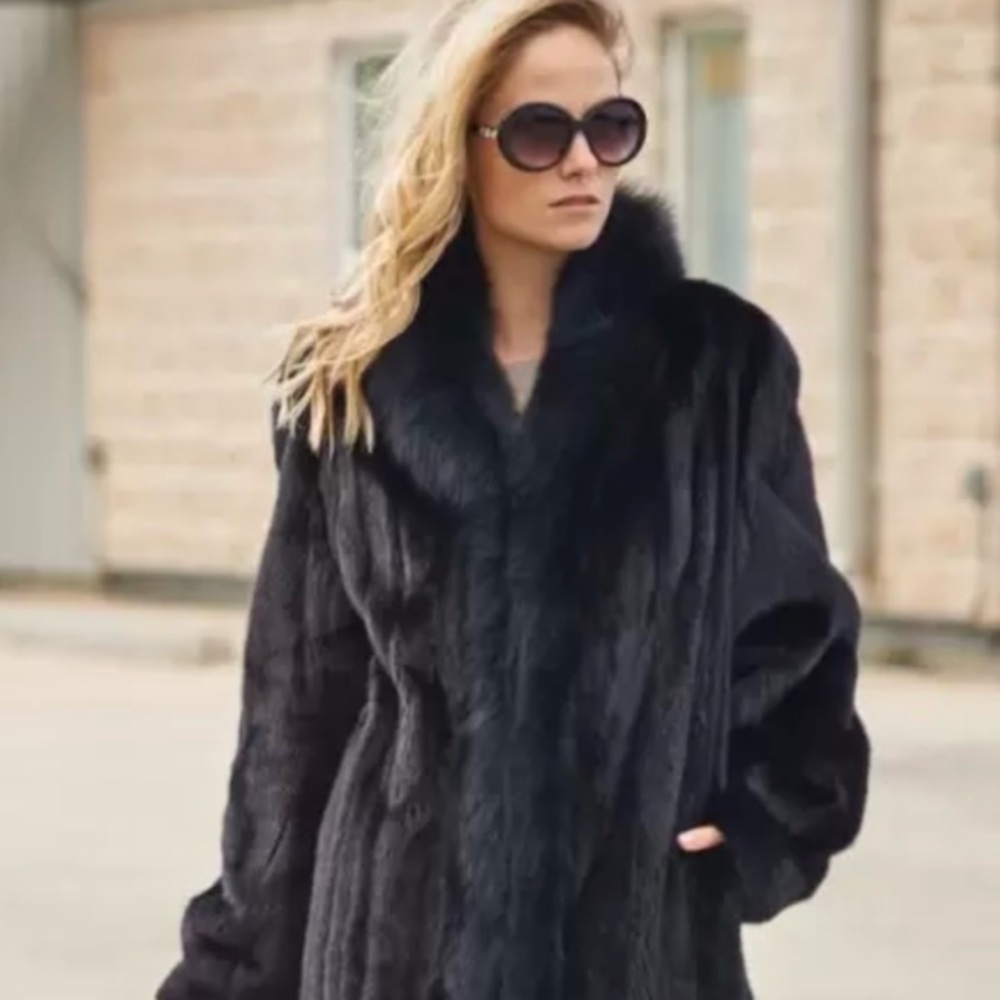 Authentic NWT Elegant Black luxurious Mink with silky Fox Fur tuxedo edging. WOW